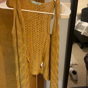 Size small from Maurice